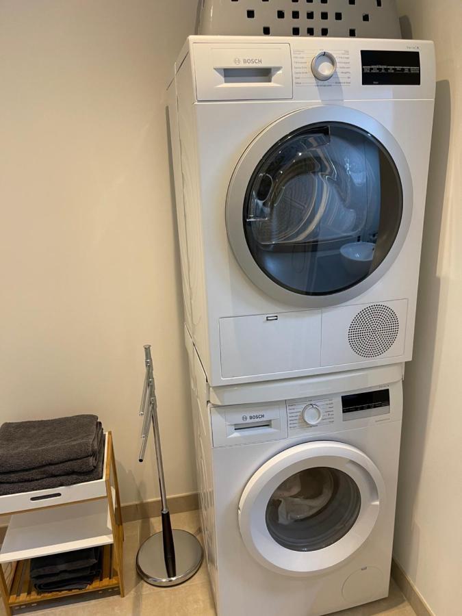 דינאר Bella Cruz 66 M2 Prestations Premium, Wifi, Balcon, Parking Avec Borne De Recharge Electrique, Plage Prieure, Commerces מראה חיצוני תמונה