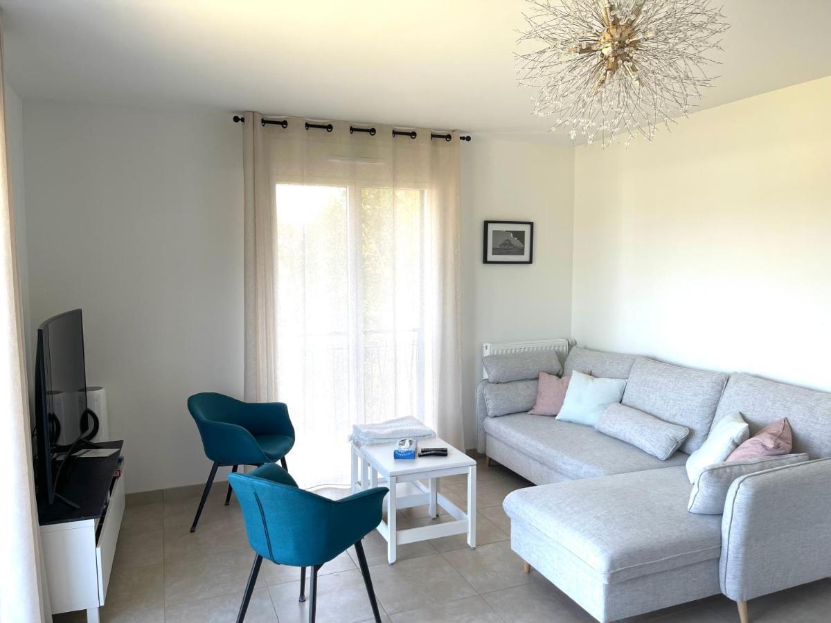 דינאר Bella Cruz 66 M2 Prestations Premium, Wifi, Balcon, Parking Avec Borne De Recharge Electrique, Plage Prieure, Commerces מראה חיצוני תמונה