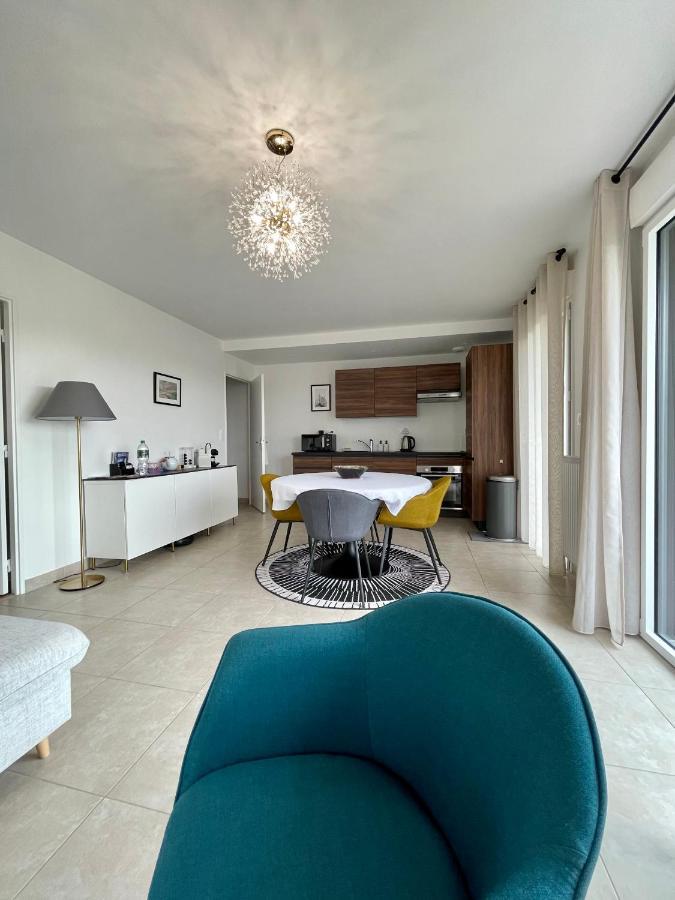 דינאר Bella Cruz 66 M2 Prestations Premium, Wifi, Balcon, Parking Avec Borne De Recharge Electrique, Plage Prieure, Commerces מראה חיצוני תמונה