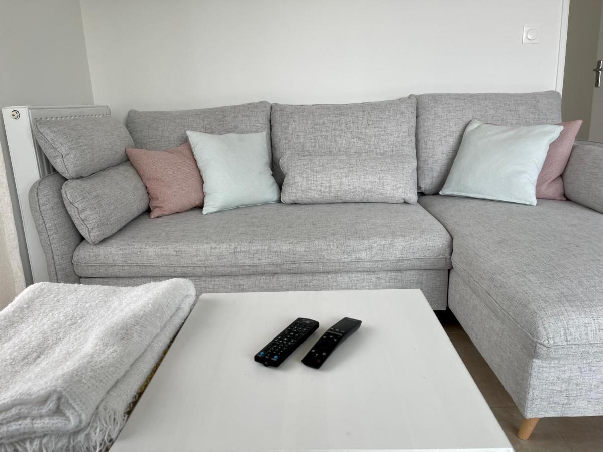 דינאר Bella Cruz 66 M2 Prestations Premium, Wifi, Balcon, Parking Avec Borne De Recharge Electrique, Plage Prieure, Commerces מראה חיצוני תמונה