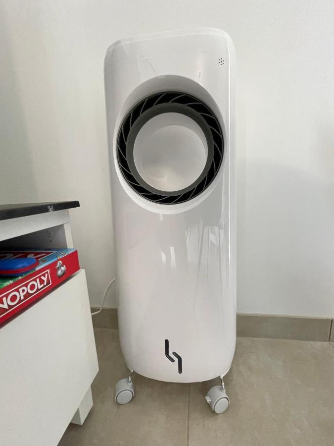 דינאר Bella Cruz 66 M2 Prestations Premium, Wifi, Balcon, Parking Avec Borne De Recharge Electrique, Plage Prieure, Commerces מראה חיצוני תמונה