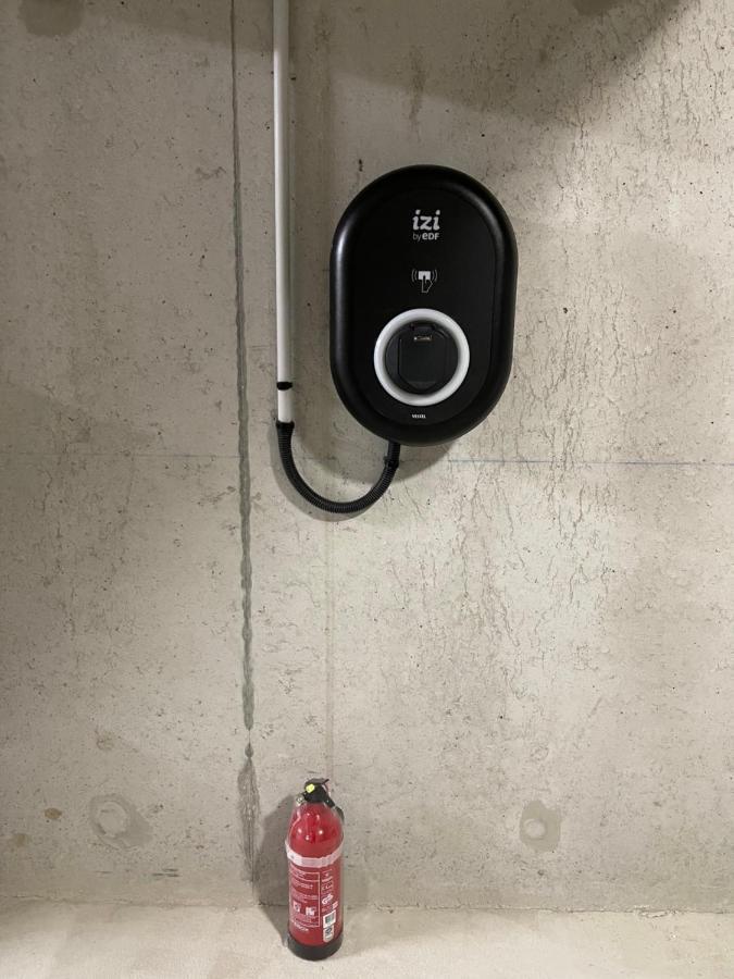דינאר Bella Cruz 66 M2 Prestations Premium, Wifi, Balcon, Parking Avec Borne De Recharge Electrique, Plage Prieure, Commerces מראה חיצוני תמונה